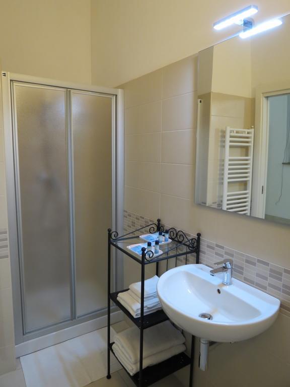 Artisti Rooms Ravenna Phòng bức ảnh